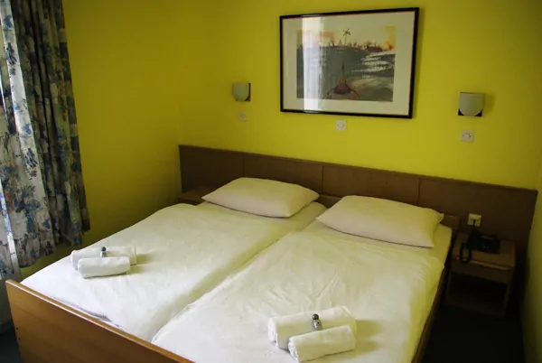 Youth Hostel UNI