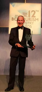 Erik graff with Award