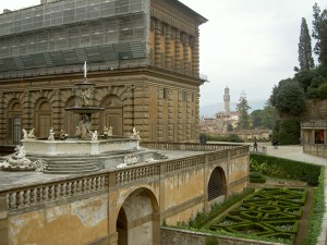 cortile Palazzo Pitti e Palazzo Vecchio