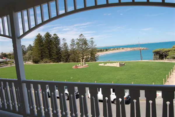 Port Elliot Beach House