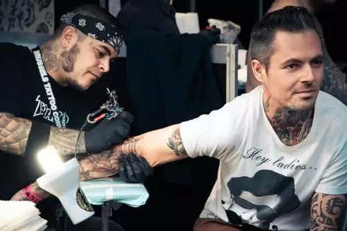 tumblr_meheup7Gfn1r6ihrko1_500