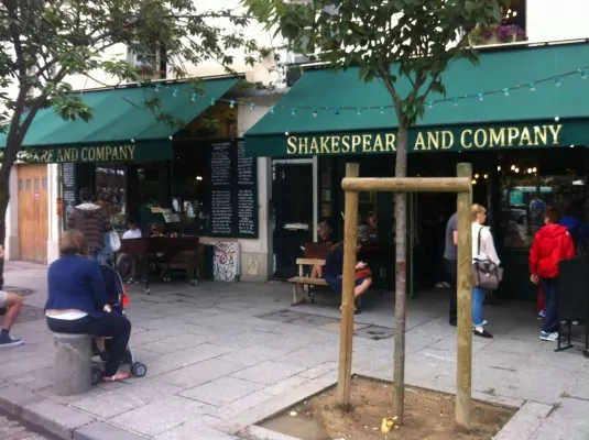 Shakespeare and Company, Paris