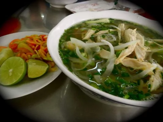 Pho Ga (chicken noodle)