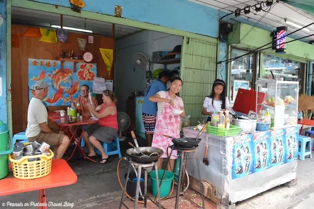 Lunch in a local Bangkok neighborhood with friendly locals - Peanuts or Pretzels