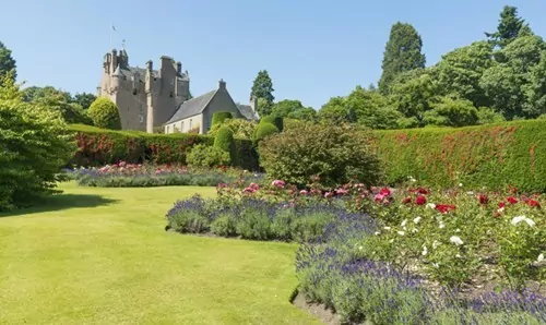 Crathes Castle — VisitScotland / Kenny Lam