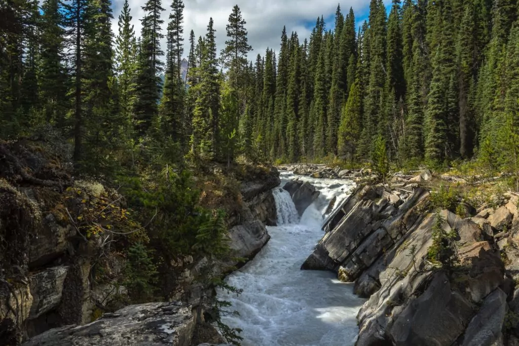 Yoho Waterfall