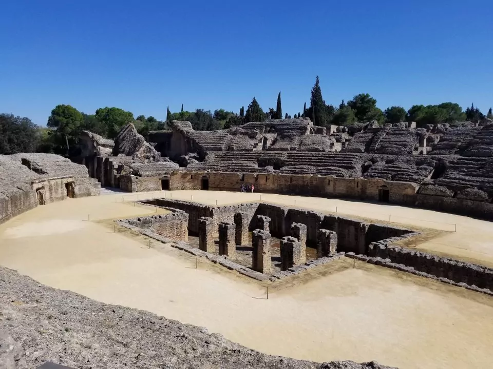 Dragonpit, Seville, Game of Thrones